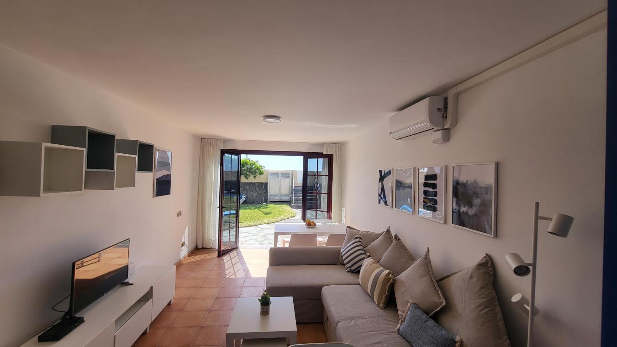 Ciaboga Front Line By Canariasgetaway * Las Palmas