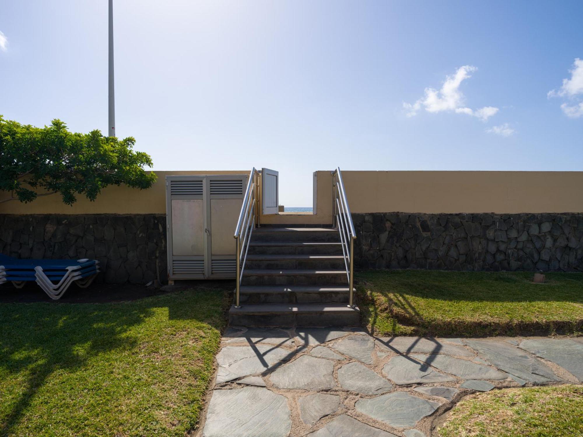 Ciaboga Front Line By Canariasgetaway Las Palmas